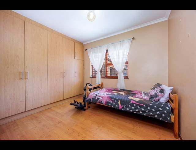 4 BEDROOM HOUSE FOR SALE IN SONEIKE